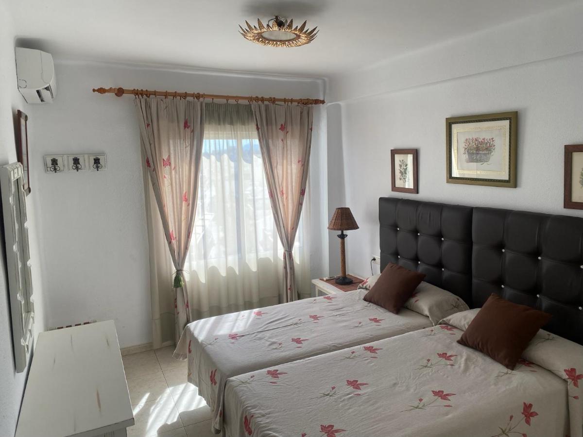 Apartamento Coronado Centro Нерха Екстер'єр фото